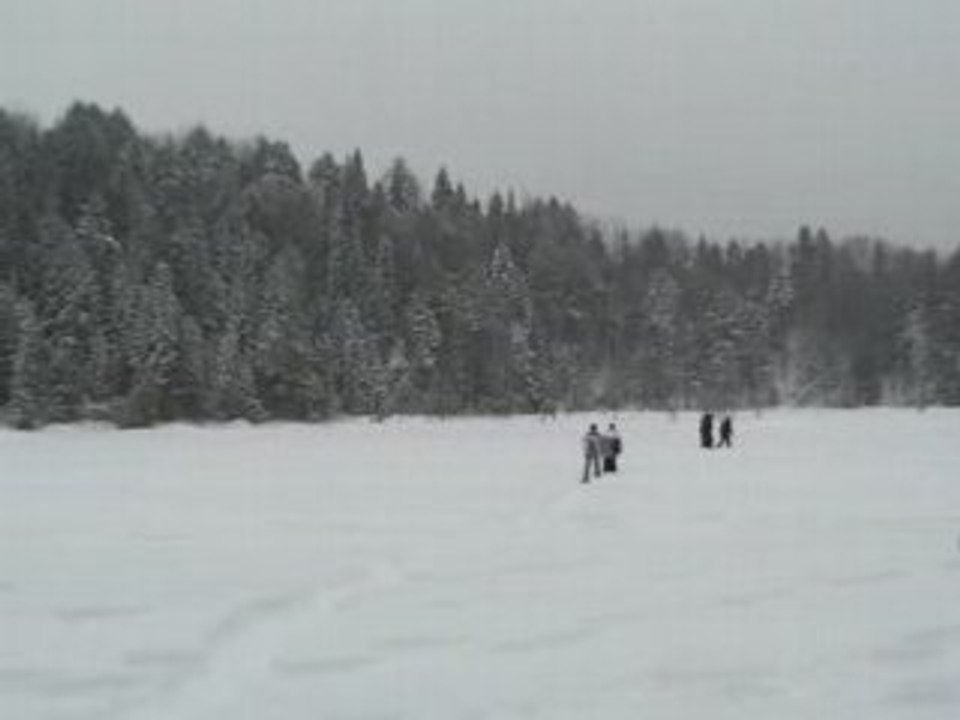 balade en raquettes sous la neige