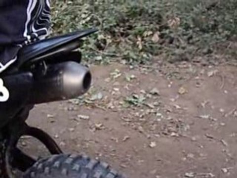 Retour de flammes Dirt 125 cc