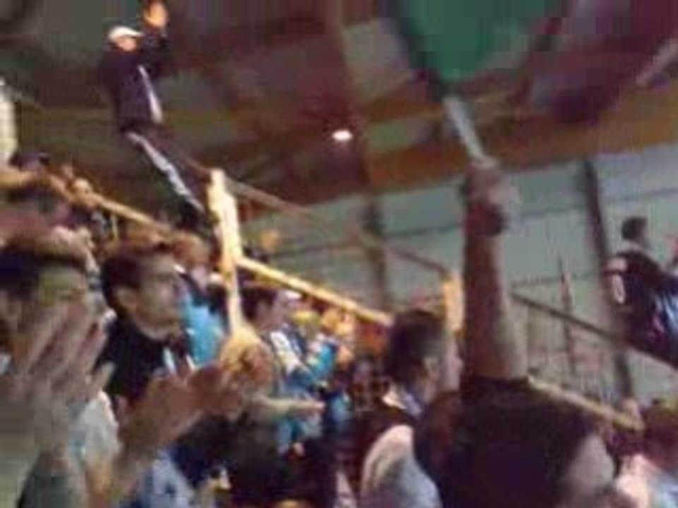 VA-OM QUI SAUTE PAS N'EST PAS MARSEILLAIS