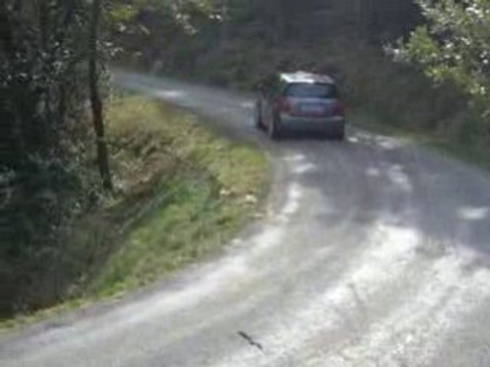 ESSAIS RENAUD POUTOT