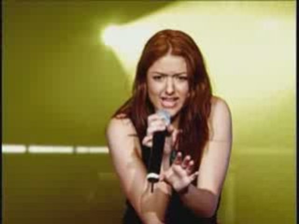 Stacie Orrico - Stuck (Nrj Music Tour 2004)