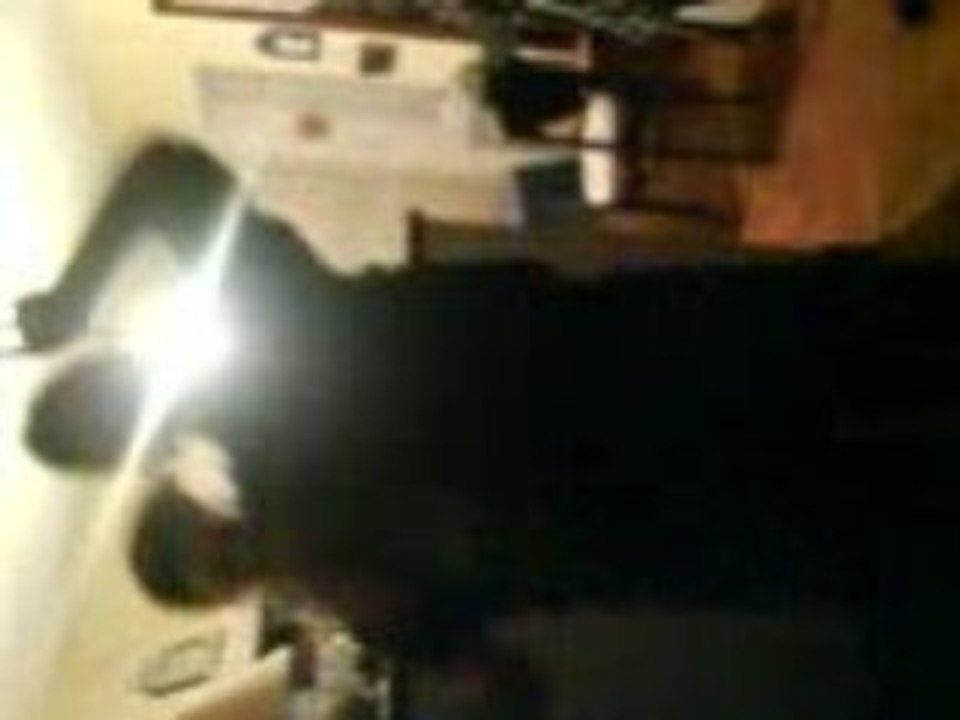 Leur dance biizar xD