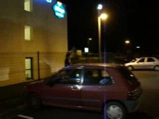 Geogeo et sa famille au macdo part3