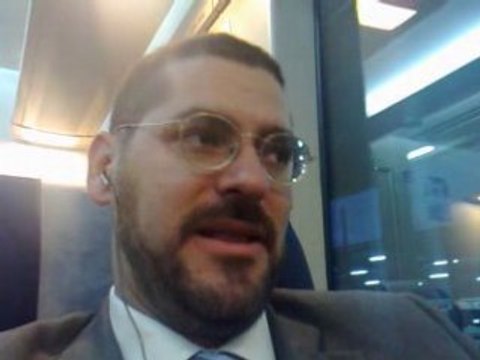 Valdepeñas, viaje an tren