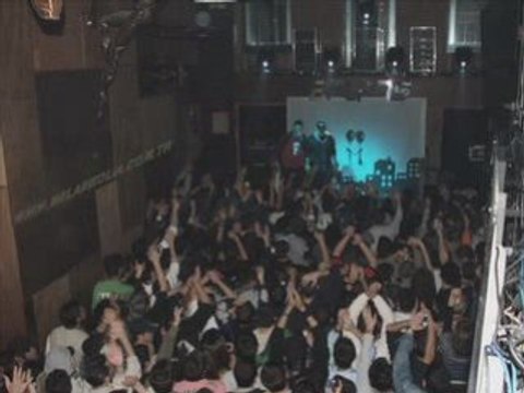 Abluka Alarm - Herşey Herkes