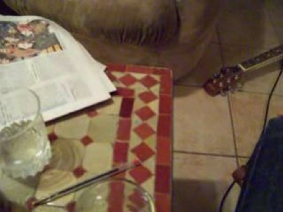 Musique expérimentale, bouche et verres