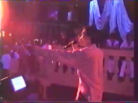 Mon 1er concours karaoke filmé (1998)