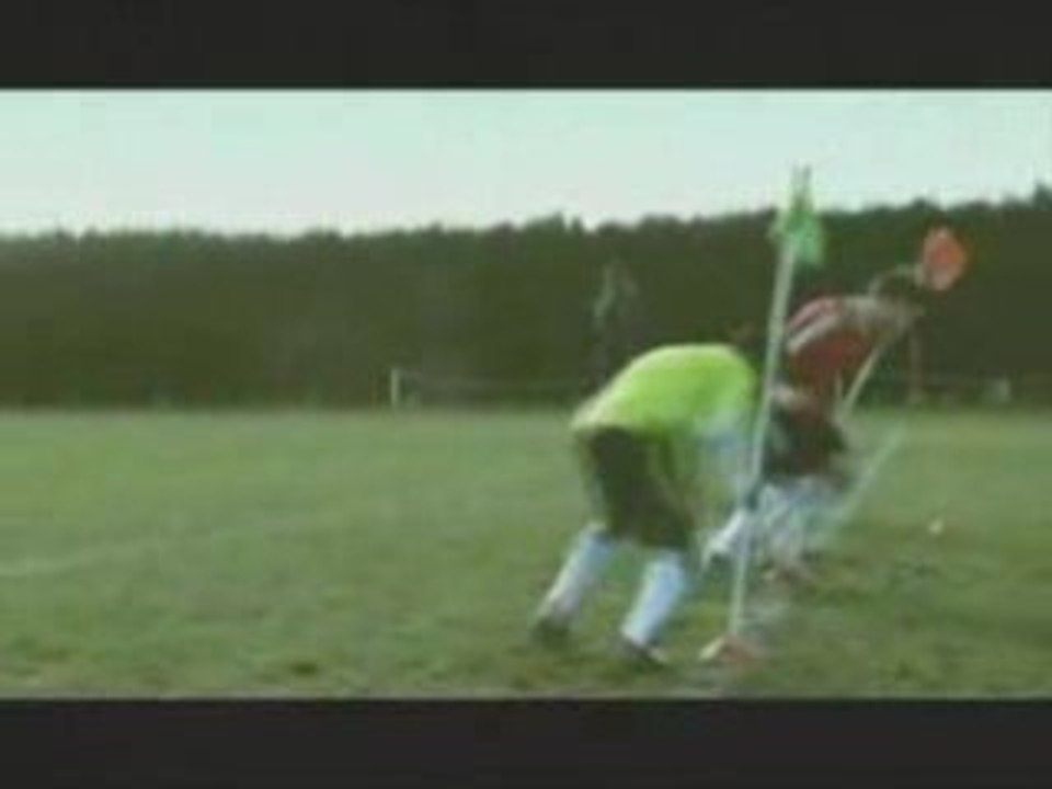 pub football adidas marrante