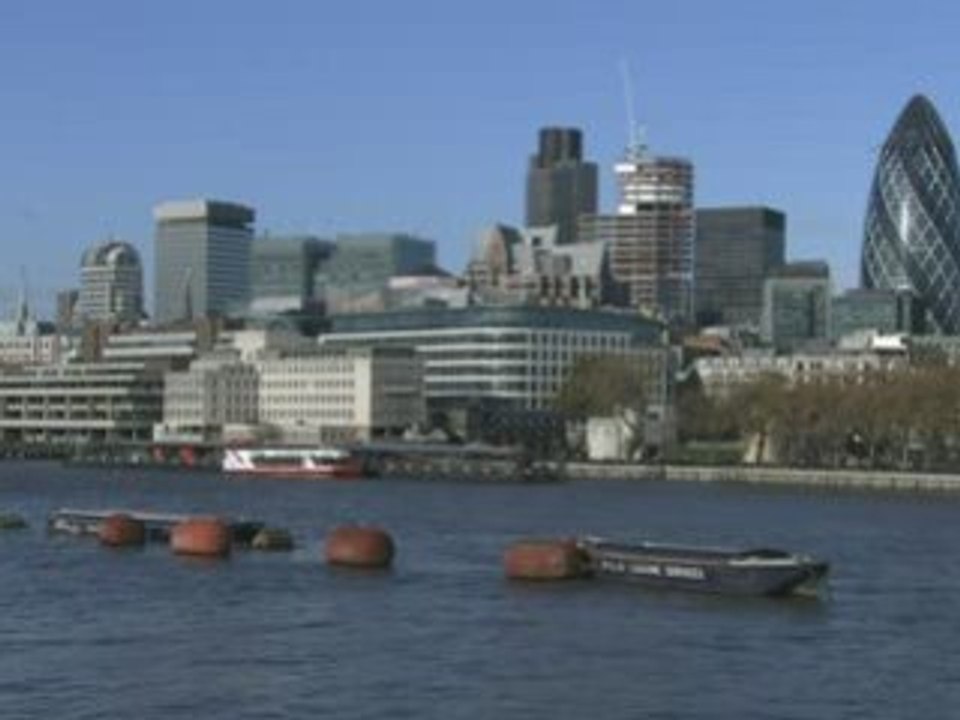 King warns recession's "likely"