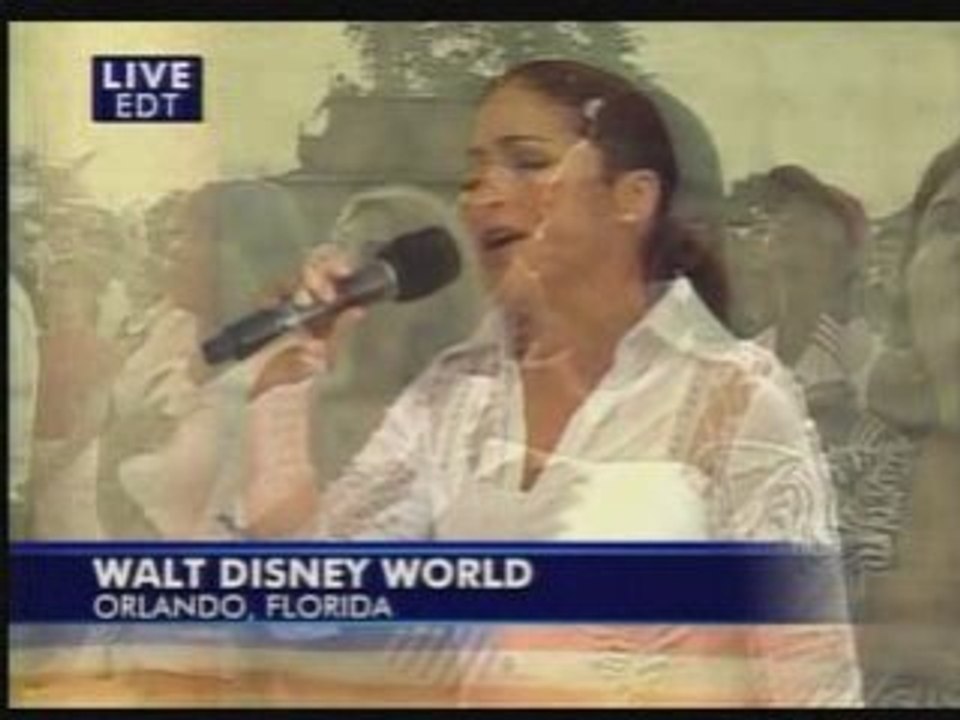 Gloria Estefan - Star Spangled Banner (Outro) (Live GMA 007)