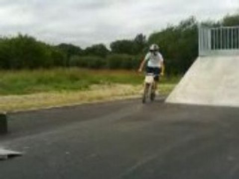 dirt bike/skate park