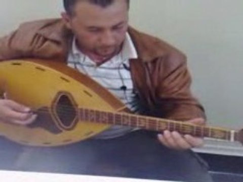 Hakim dans une jolie chanson de hacen ahres