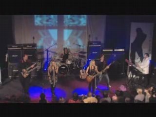 Carmen & Camille - Breaking Down (Live Performance)