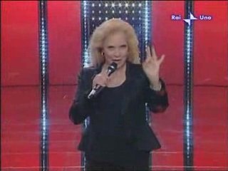 Sylvie Vartan Carramba che fortuna RAI Uno  22 Octobre 2008.