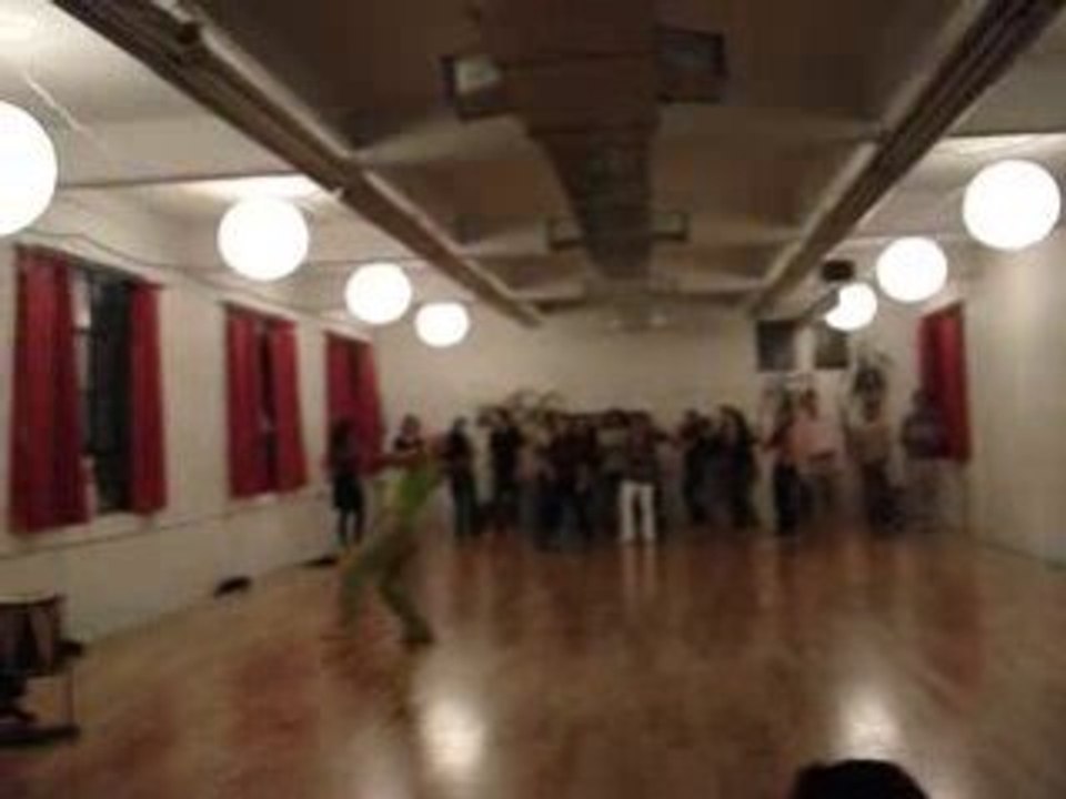 Initiation à la danse afro brésilienne...