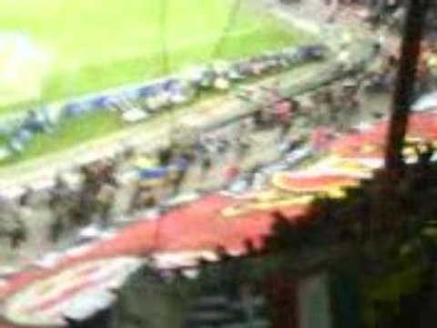 PSV OM ENTREE DES JOUEURS TIFO