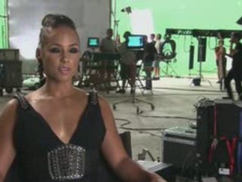 Watch clip from Quantum of Solace blog featuring Alicia Keys