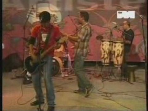 Ambondrona - Ampy ahy