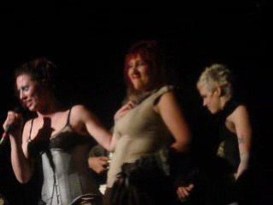 Amanda Palmer & J. Webley - Amsterdam - Paris La Boule Noire