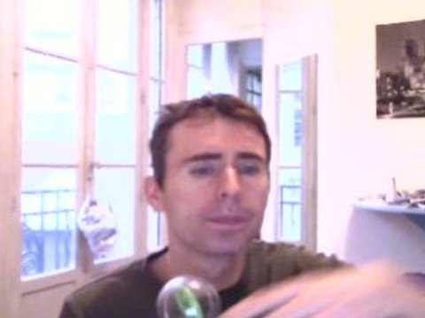 Wiwi égratigne Jardin secret