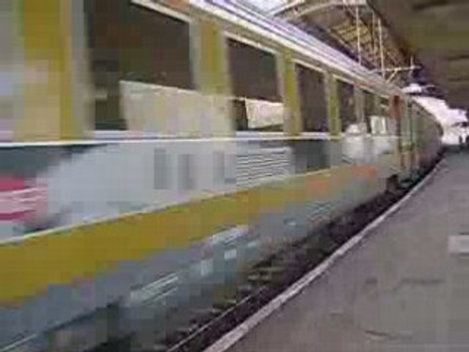 passage d'un corail téoz