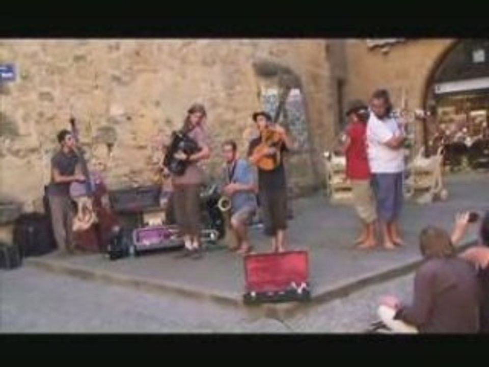 En Cours De Root - Cloche Botte - Live à Sarlat 1/6