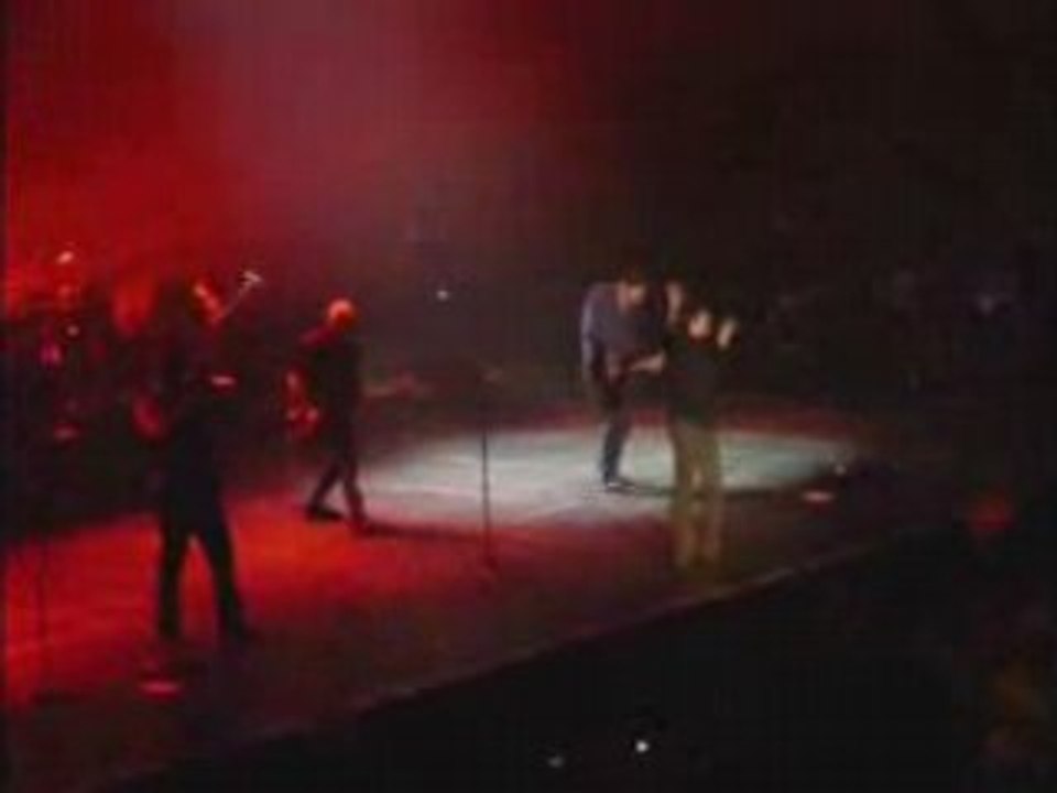 Cali :  1000 coeurs debout aux  Arènes à Metz