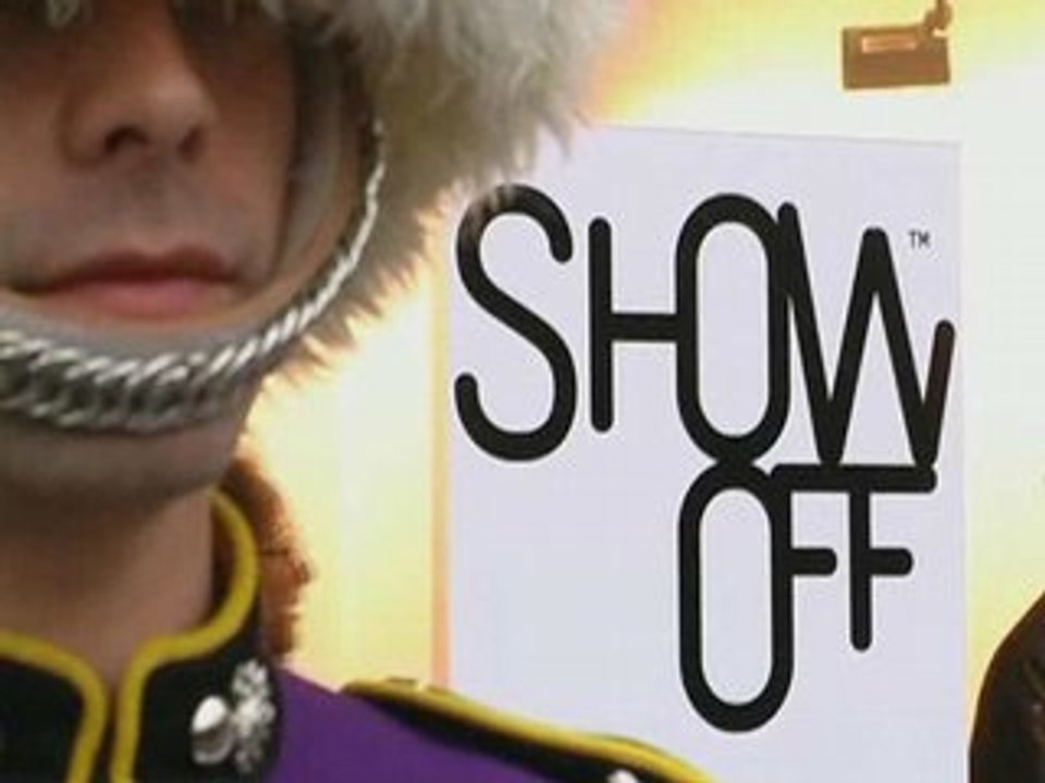 ARTNET.fr : FIAC - Show Off - Art Elysées 2008