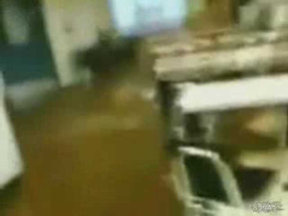 Hot Raw Sewage Floods Classroom