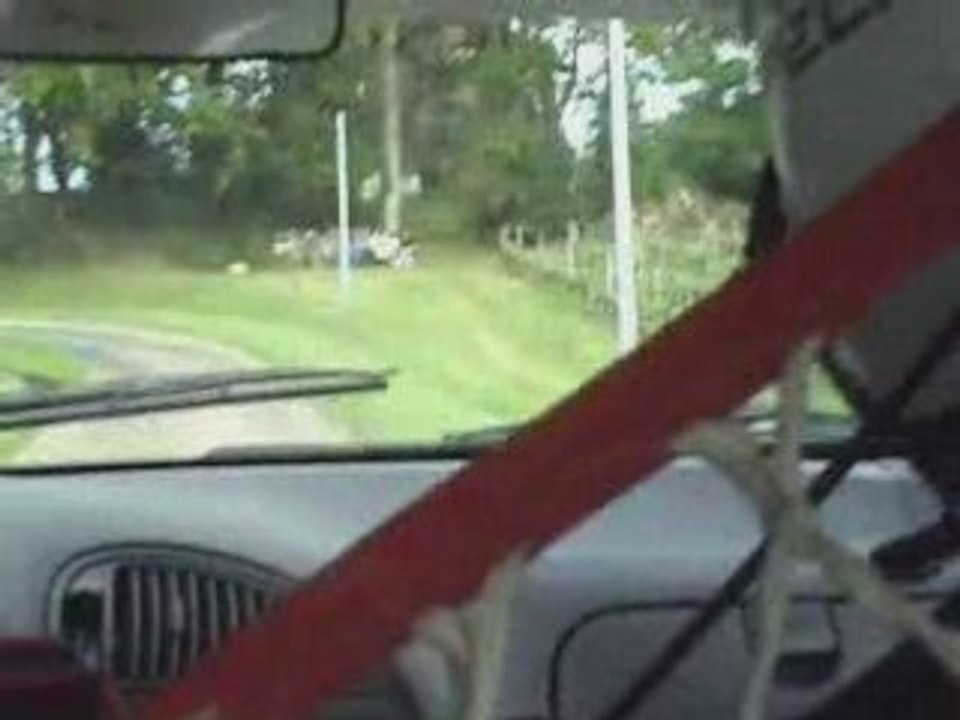 Rallye saint émilion 33 cedric saxo vts