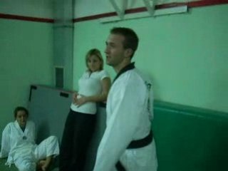 Marco Calcina a 32 anni riesce a fare un calcio laterale!!!