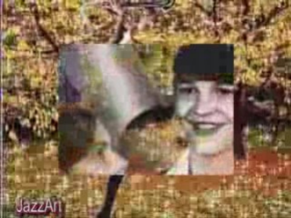 МОЕЙ ЛЮБВИ ОСЕННИЙ ДЖАЗ...