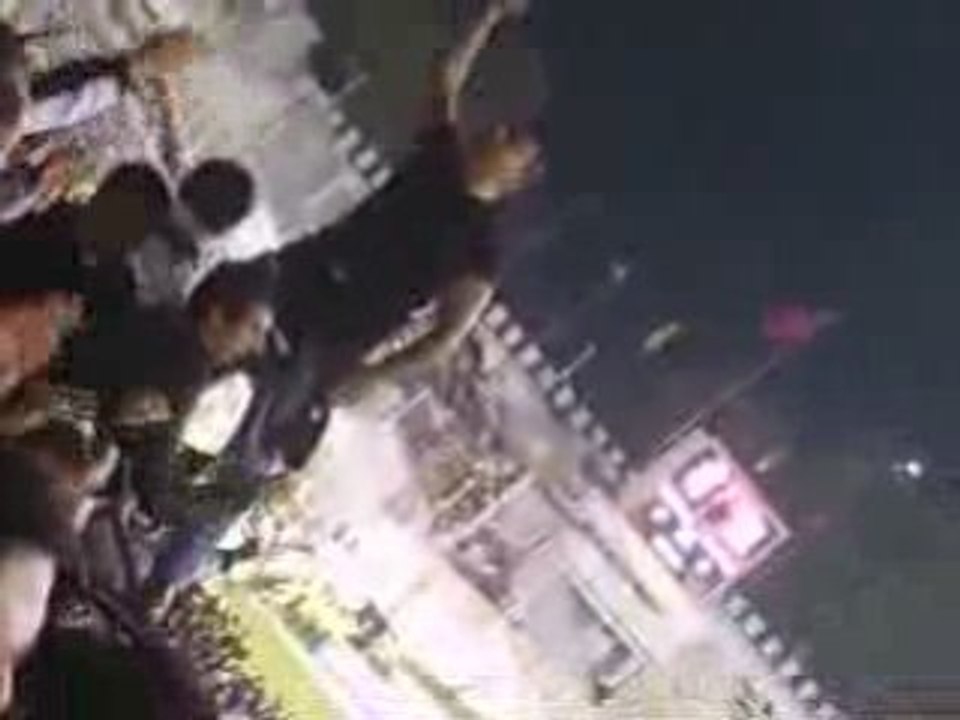 Besiktas Sivas  -çArşı- gel bu sene son verelim dertlere