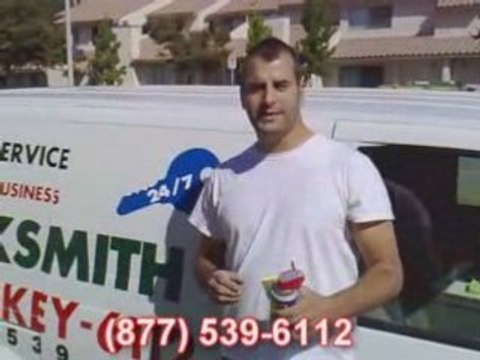 Locksmith Toluca Lake, CA 877-539-6112
