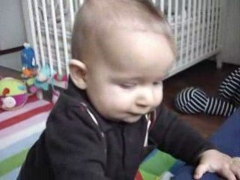 Oskar bouge bouge bouge