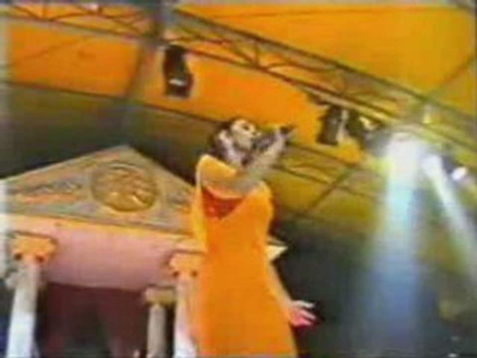 NURIA FERGÓ EN 1988 ANTES DE OT