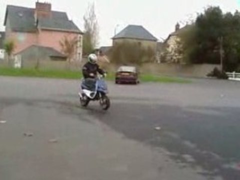 mon scoot au demarrage