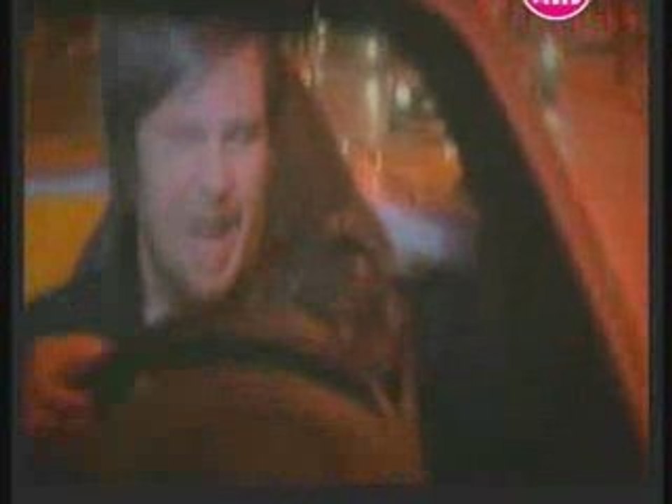 YouTube - Sti Fotia To Xeri Mou - Panos Kiamos