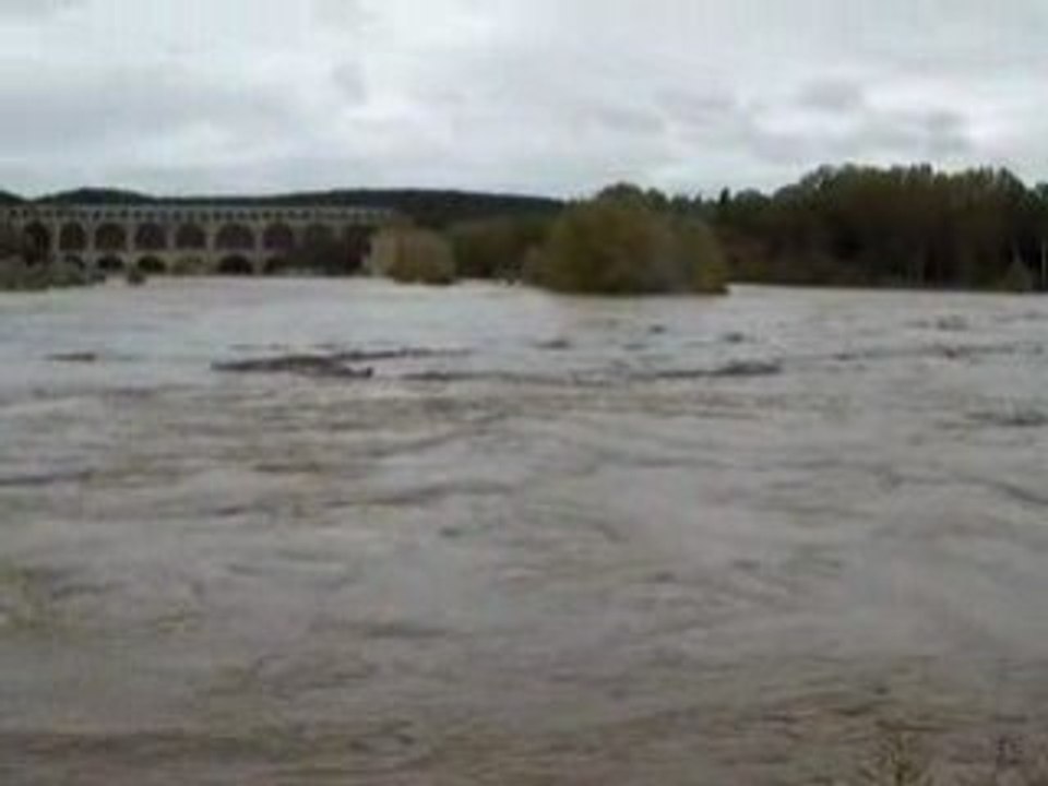 Le Gardon en crue octobre 2008