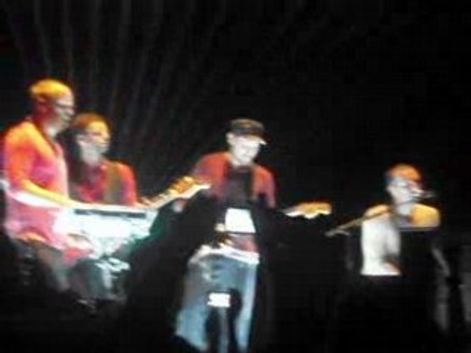 God put a smile upon your face Coldplay