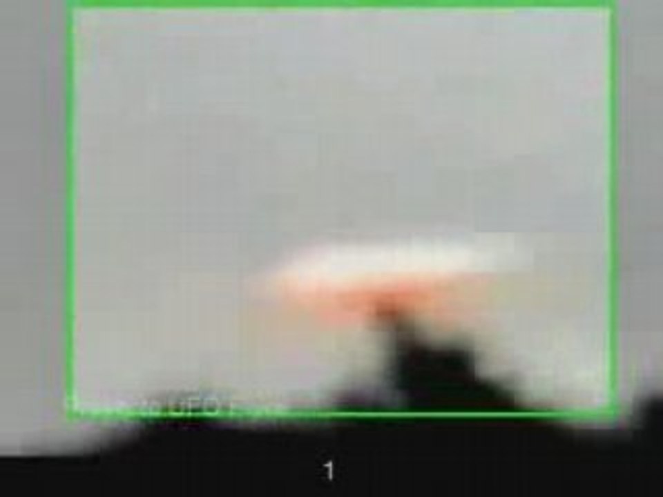 Ufo Mothership over a concert in Peru - Sept 2008