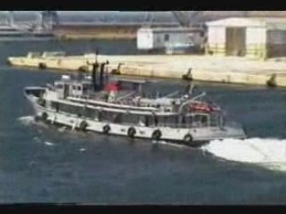 Appareillage bateau pompe Lacydon pour feu sur le PAM