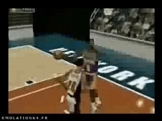 Télécharger la video: Publicité N64 - Kobe Bryant in NBA Courtside (Usa)