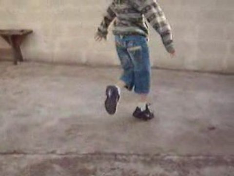 Jumpstyle - Mathieu (Vorwerk - Vietnam)