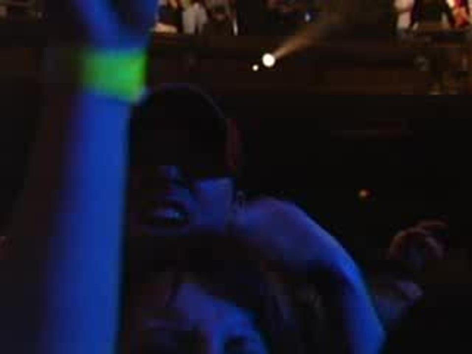 Linkin.Park.-.Faint.(Live)