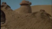 The Sand Castle, Co HOEDEMAN, 1977