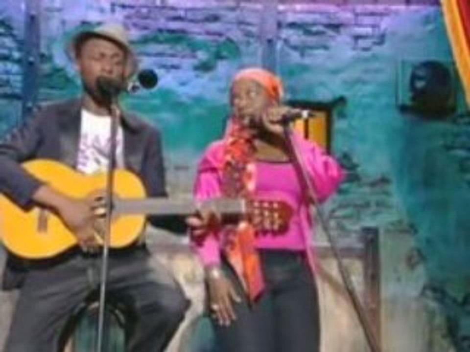 Thomas et katia chantent