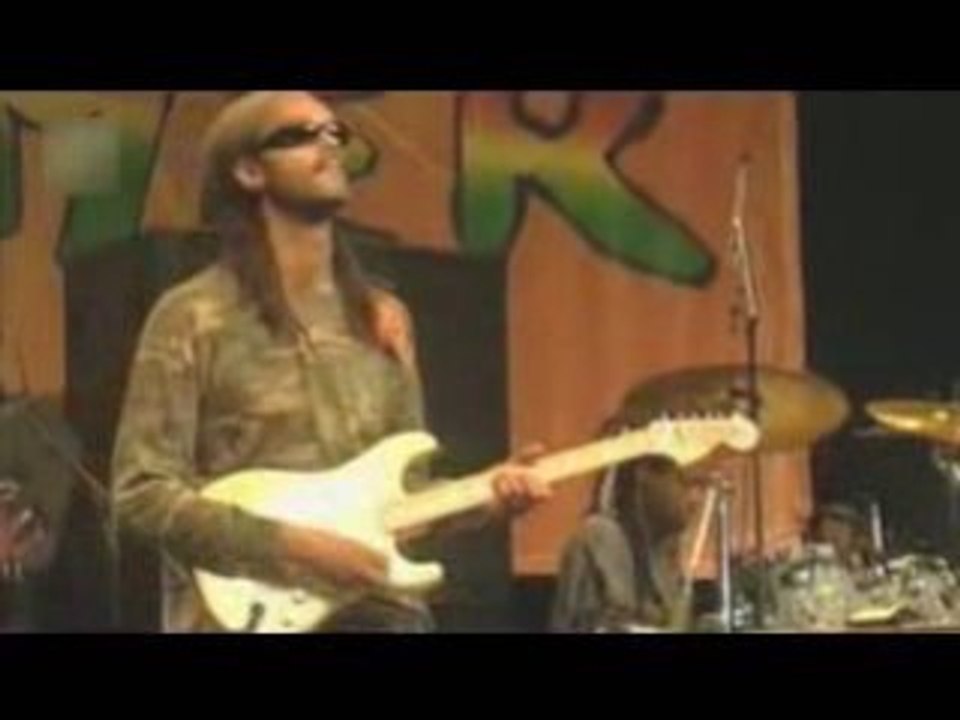 Alpha Blondy - Souroukou Logo (Live)