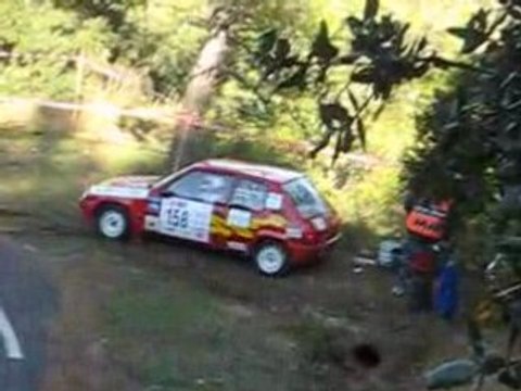 virage manqué rallye sarrians 2008