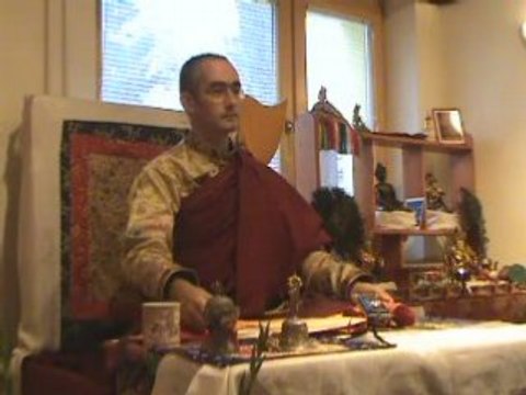 Lama Shenphen Rinpoche shows how we take illusions as real